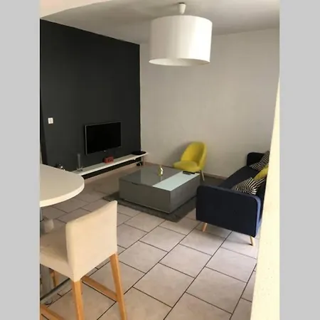 Plage Du Mourillon, Proche Centre Ville, Commerces Apartment